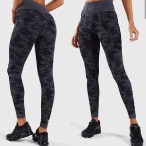 Gymshark Grey & Black Camo Print Seamless Leggings